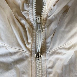 lululemon athletica Tops - Lululemon in flux jacket size 6 lululemon athletica Tops - Lululemon in flux jacket size 6